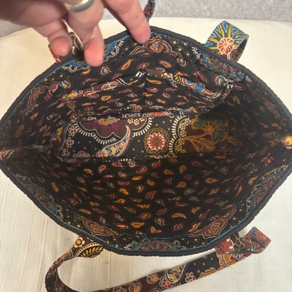 Vera Bradley Kensington Tic Tac Tote Tortoise Toggle Quilted Shoulder Bag - Picture 4 of 6